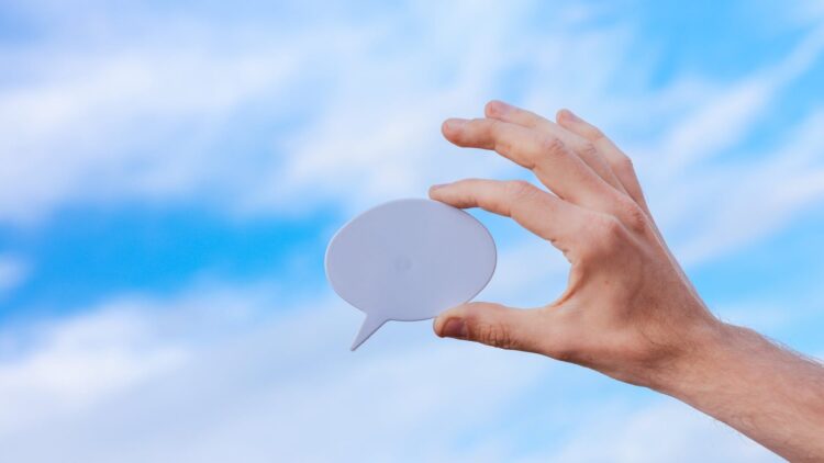 Public speaking: de ce să folosești un limbaj simplu?