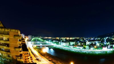 Ce înseamnă „râmnic” în numele localităților Râmnicu Vâlcea și Râmnicu Sărat?