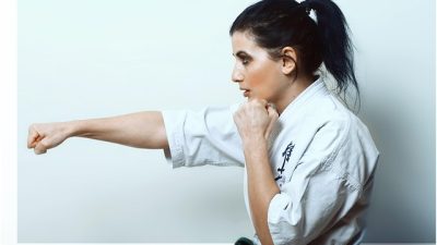 Ascultă cum se pronunță corect „judo”